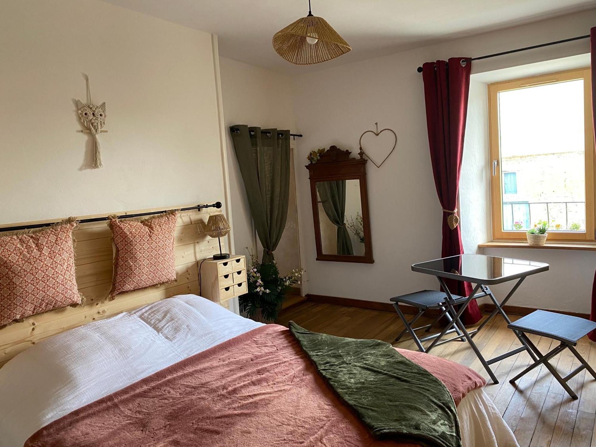 La Pautiere Bed and Breakfast Saint-Sauveur-Lendelin Δωμάτιο φωτογραφία